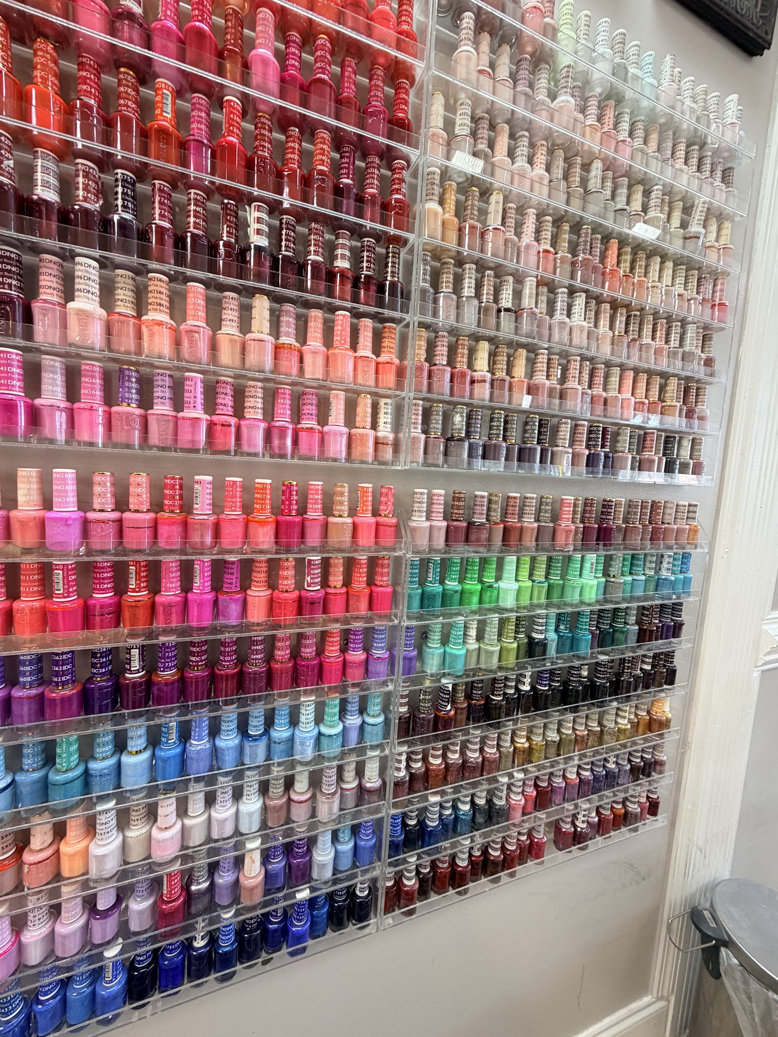 Exotic Nails nail photo 1